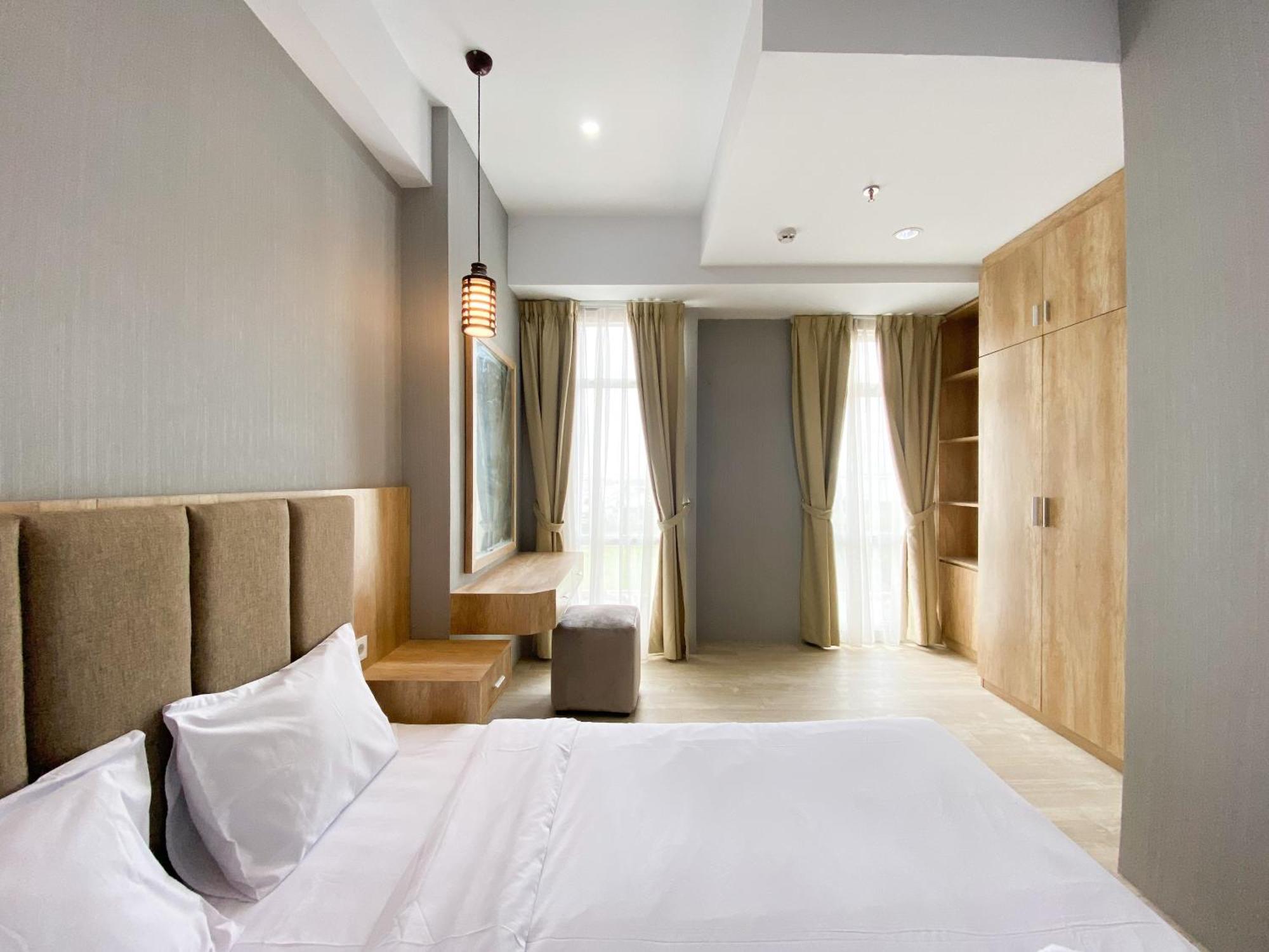 Simply Look And Comfort 1br Vasanta Innopark By Travelio Apartemen Bekasi